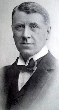 Berkeley George Andrew Moynihan (1865-1936)